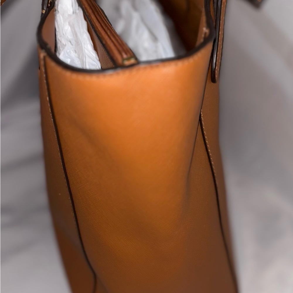 Tory Burch York Luggage Brown Tote Saffiano - Picture 12 of 16